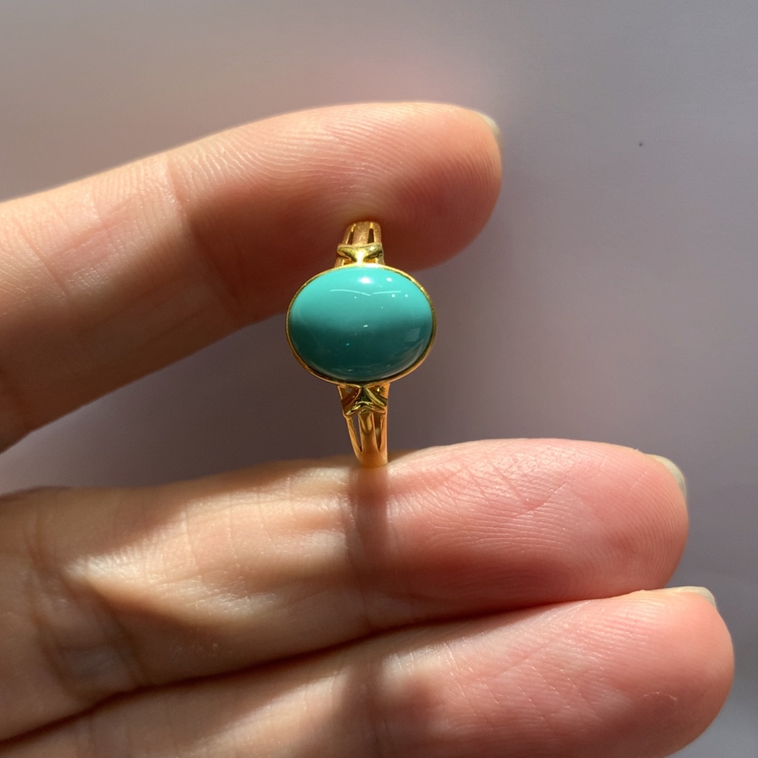 绿松石18K金镶嵌戒指