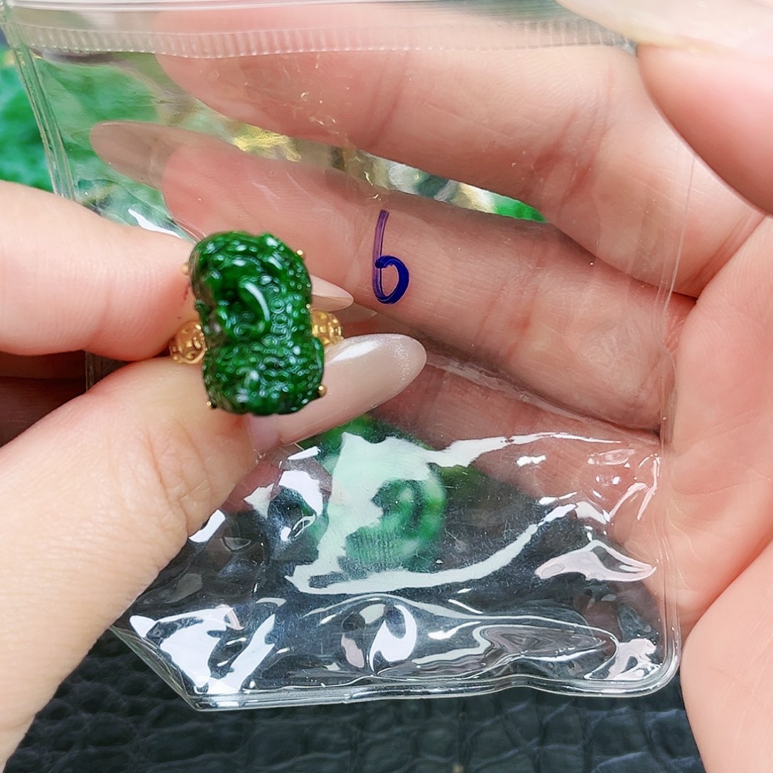 翡翠颈饰银S925镶嵌w*戒指