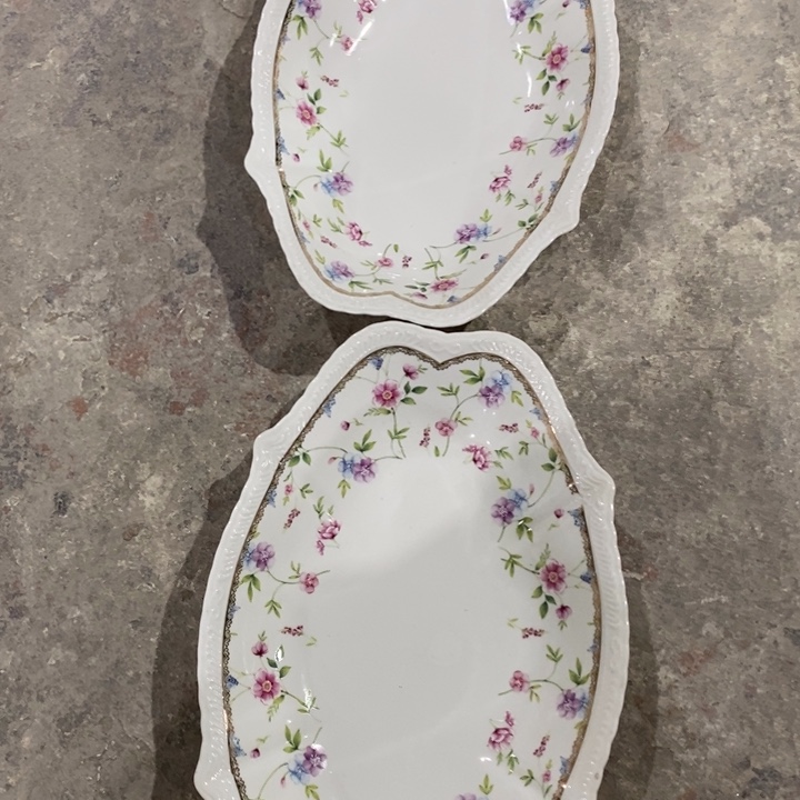 瓷片两个，1111111111111111小号，11微瑕