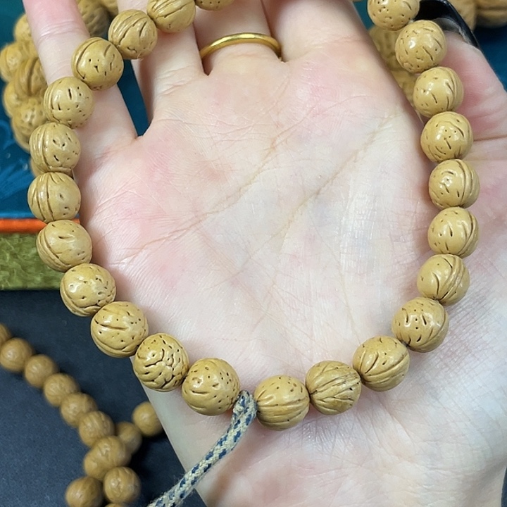 再***，手串桃核111111111111