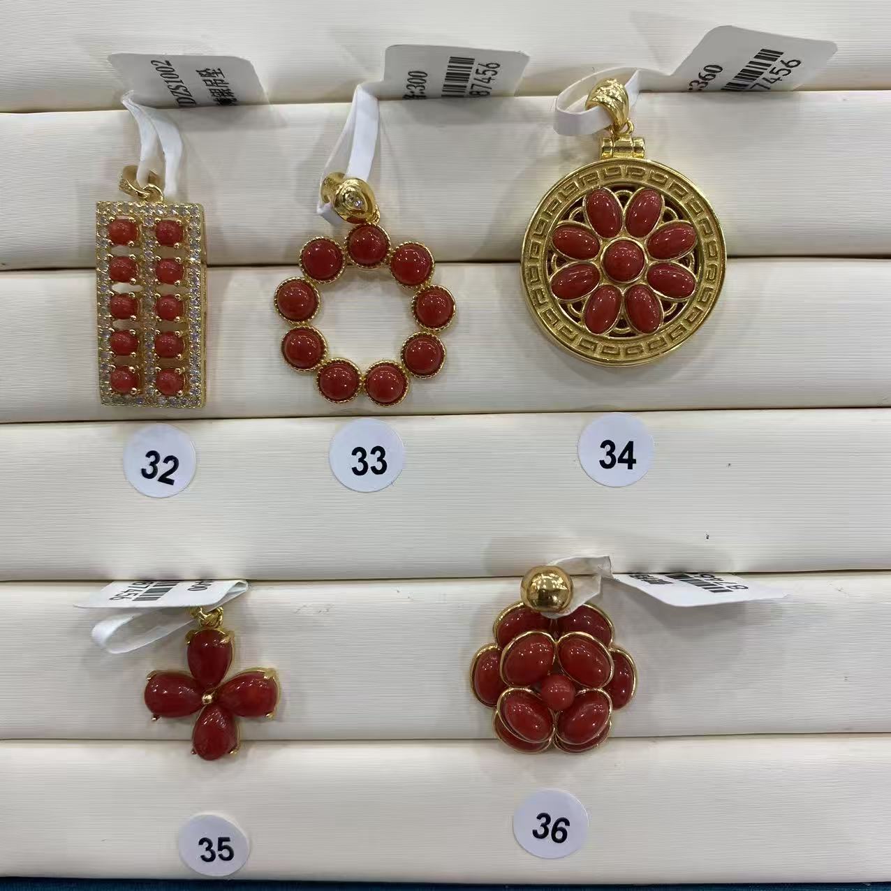 爆款 假一赔四  纯天然红珊瑚吊坠