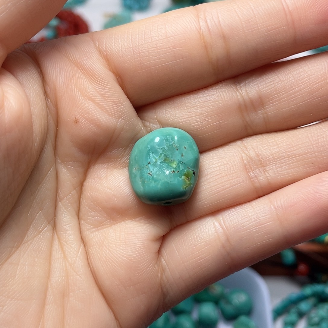 未镶嵌绿松石手镯