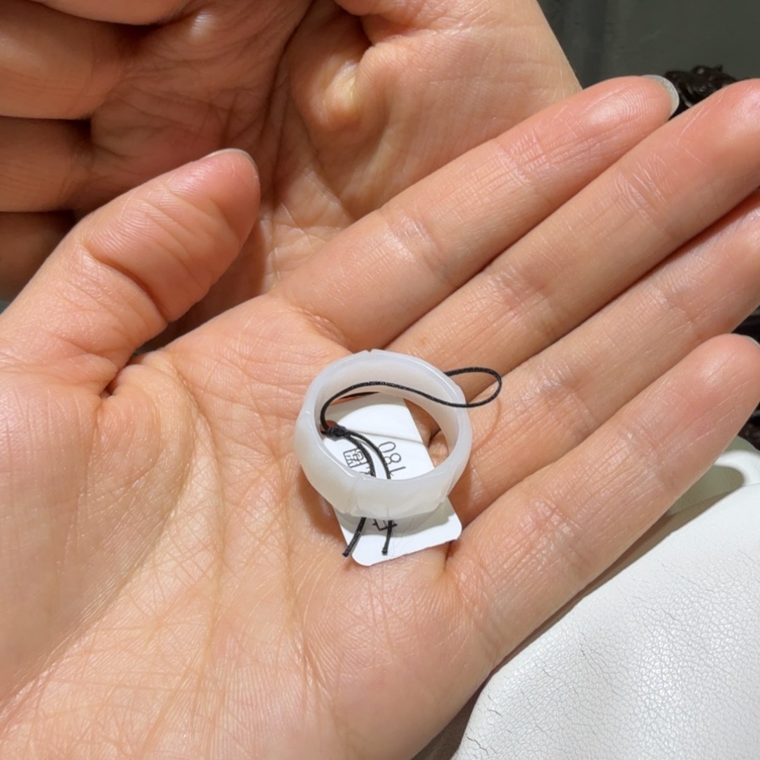 和田玉挂件未镶嵌半**堂