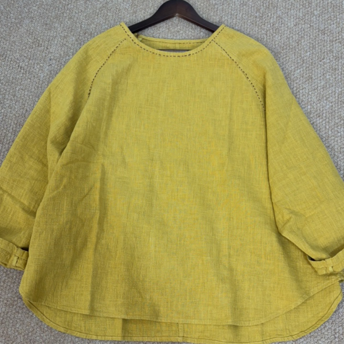 宽松型圆领小衫，胸围152衣长70可穿 200斤
