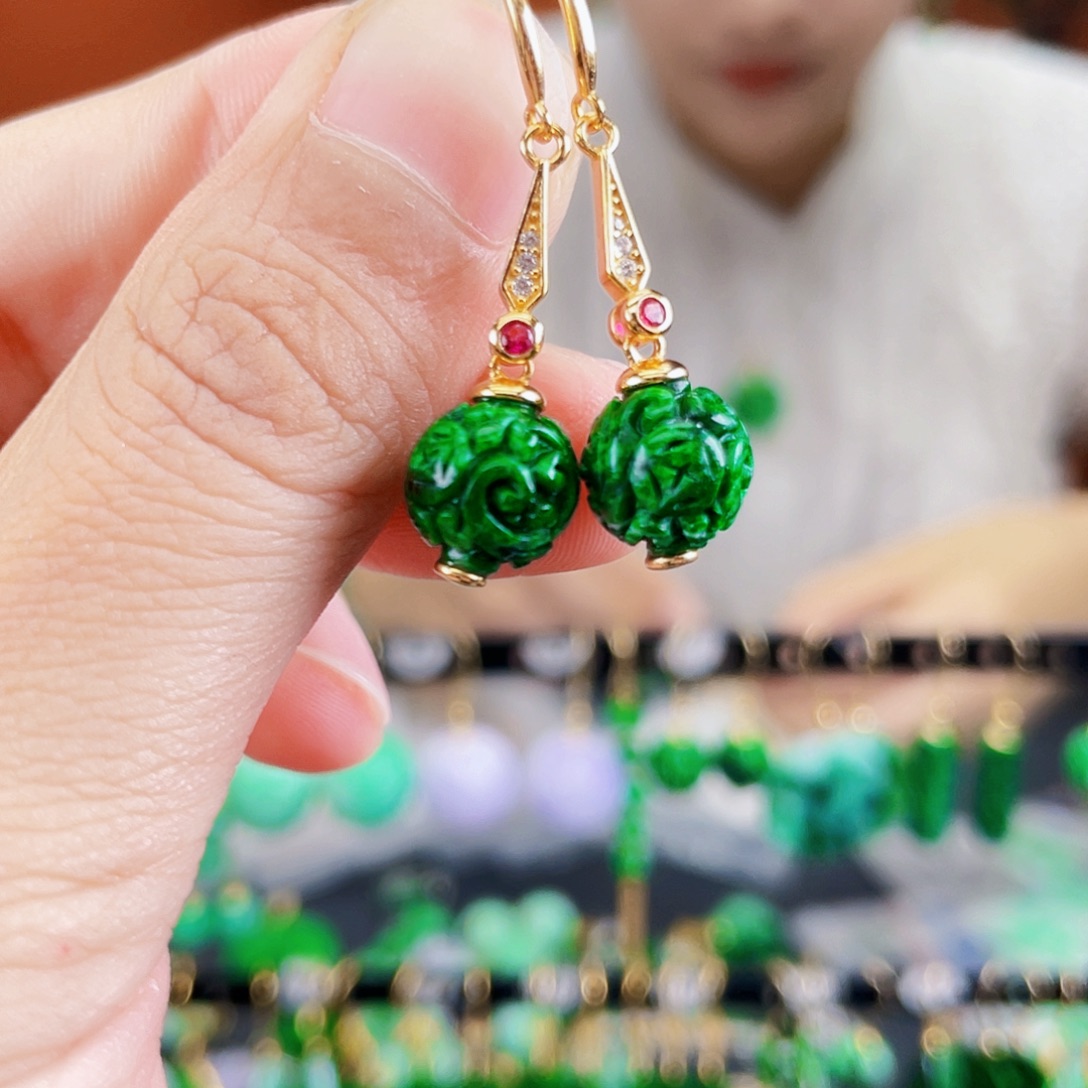 银S925镶嵌翡翠耳饰