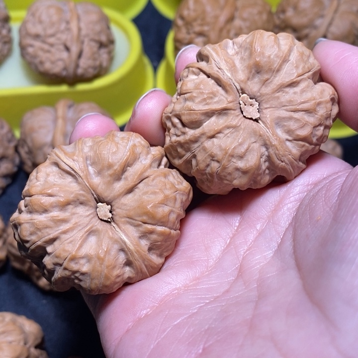 文玩核桃把件A**建蛙蛙39