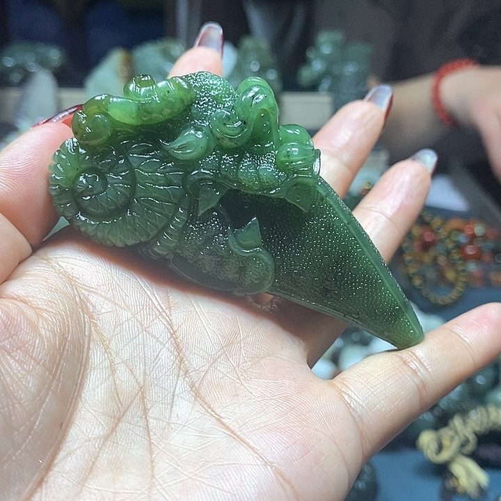 和田玉挂件未镶嵌