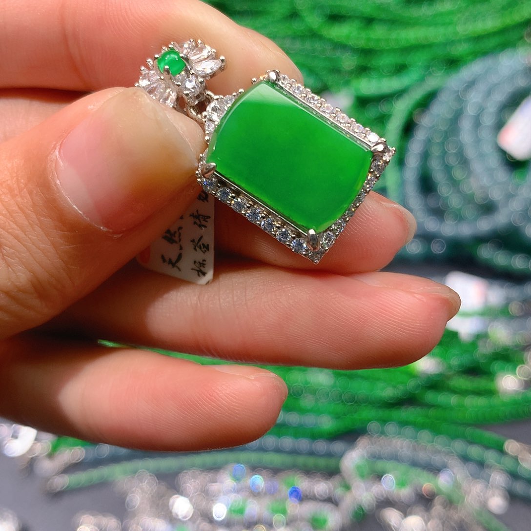 翡翠手串未镶嵌稳****福天然翡翠