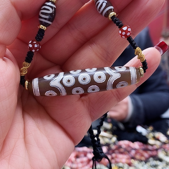 玛瑙/玉髓颈饰合金