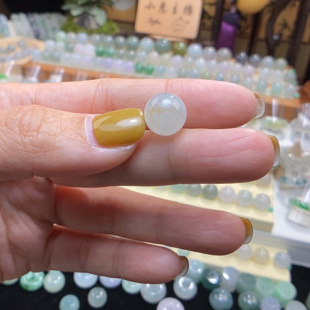 翡翠未镶嵌颈饰11.5洒金