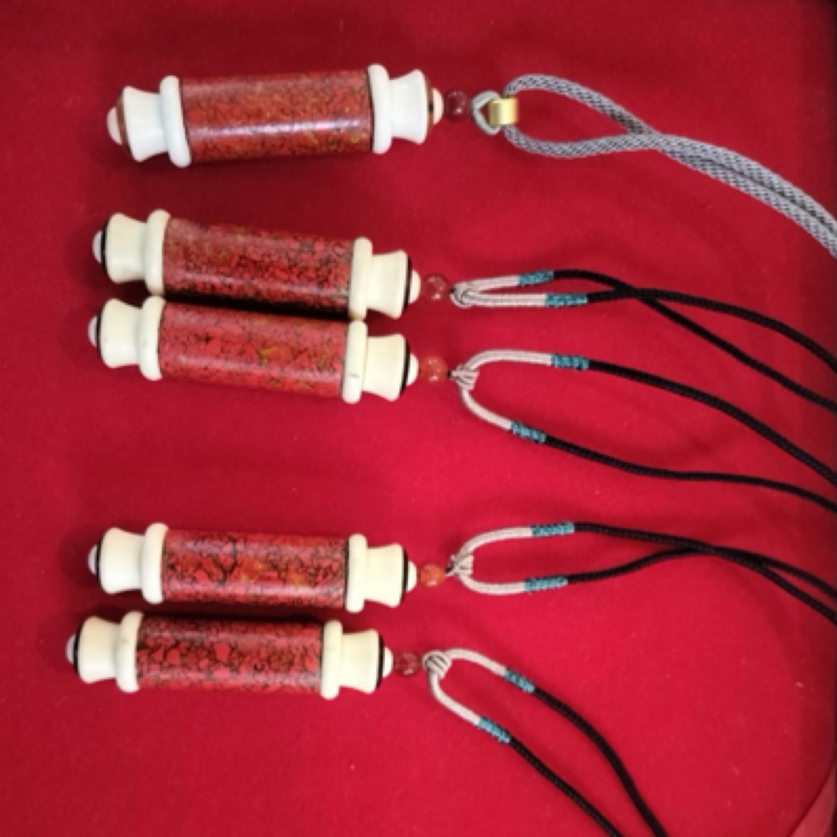 竹溪县漆艺文创手工制作家具饰品，车载摆件，饰品挂件