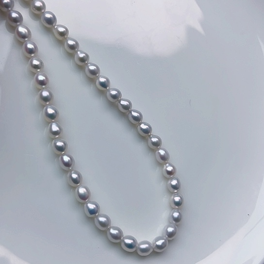 淡水珍珠颈饰未镶嵌