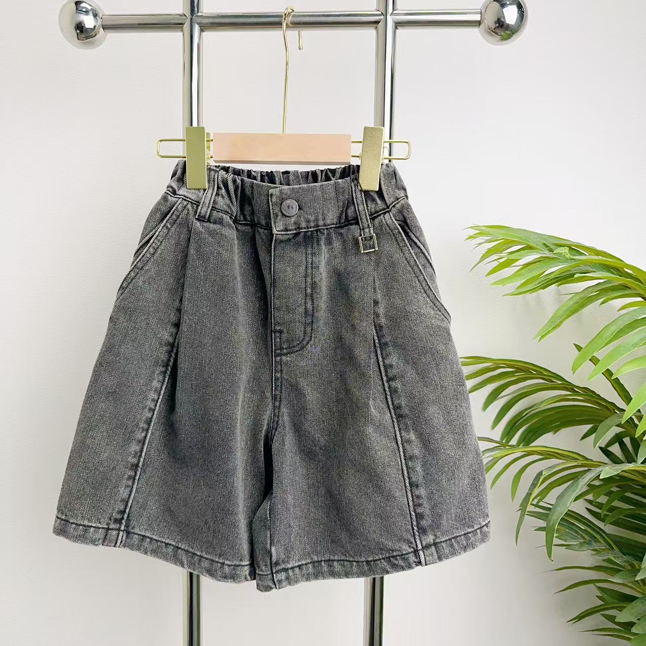 【B735】黑色短裤B5-8