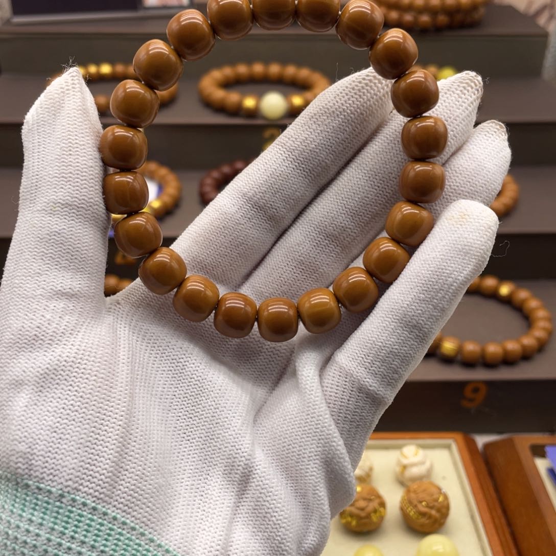 猴头核桃吊坠为****民啦啦啦啦啦啦