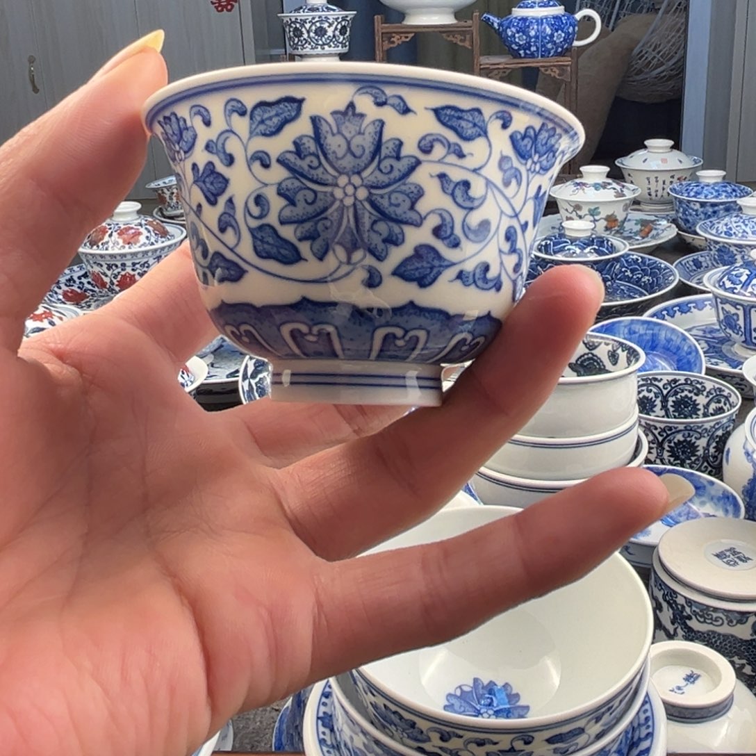 瓷片杯子哈哈哈哈哈哈哈哈哈哈