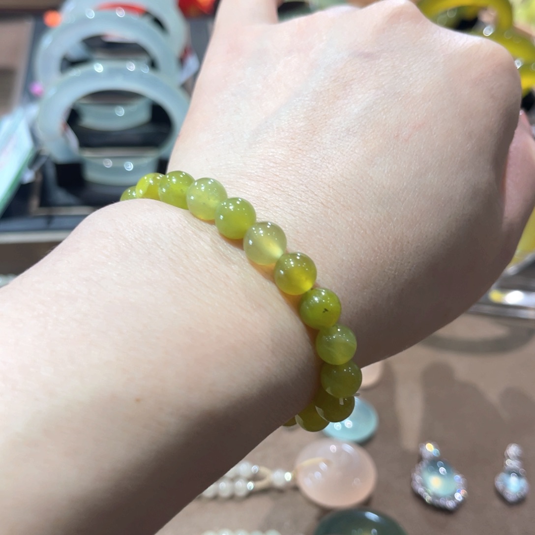 岫玉手镯未镶嵌手镯