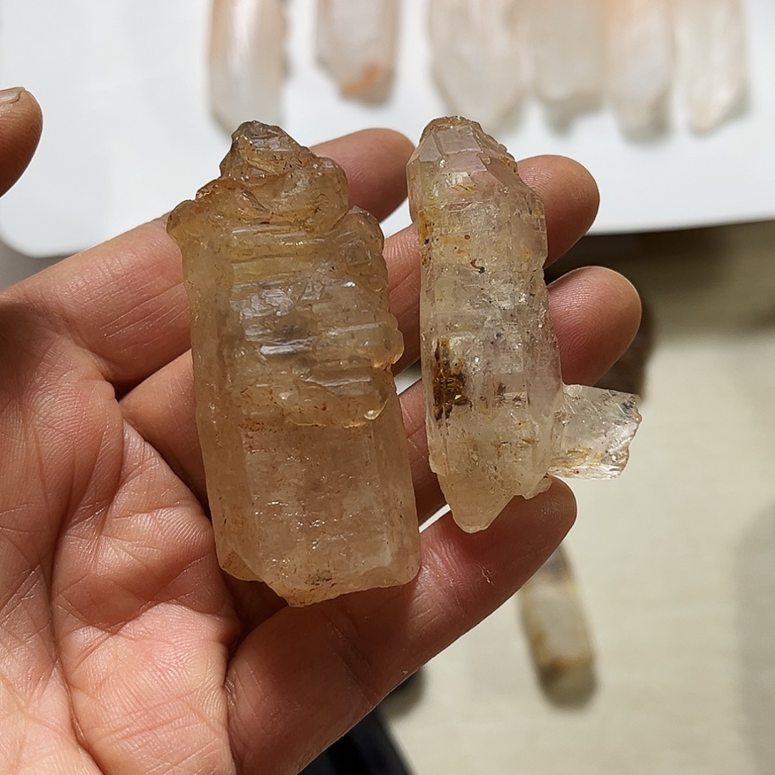 幸****未镶嵌水晶珠宝半成品