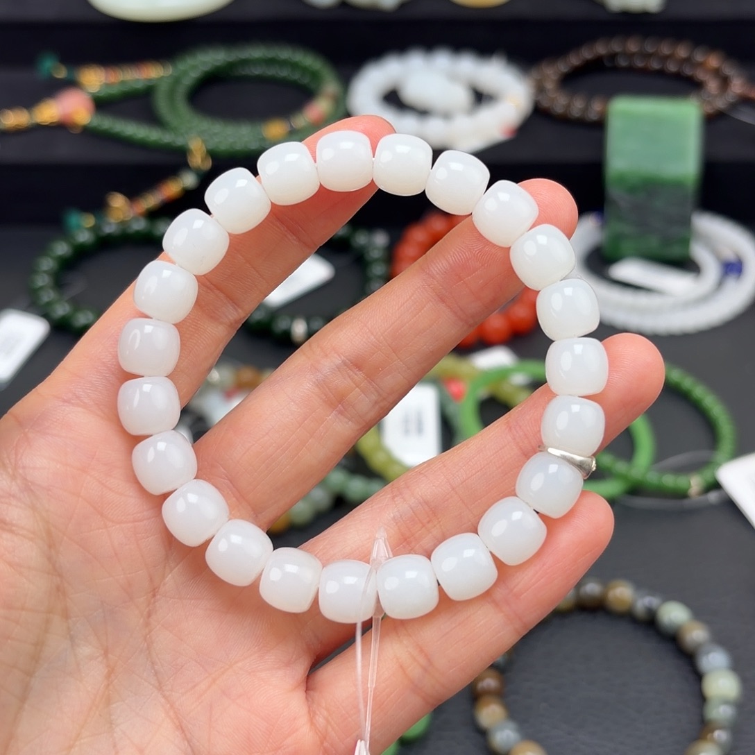 和田玉未镶嵌手链