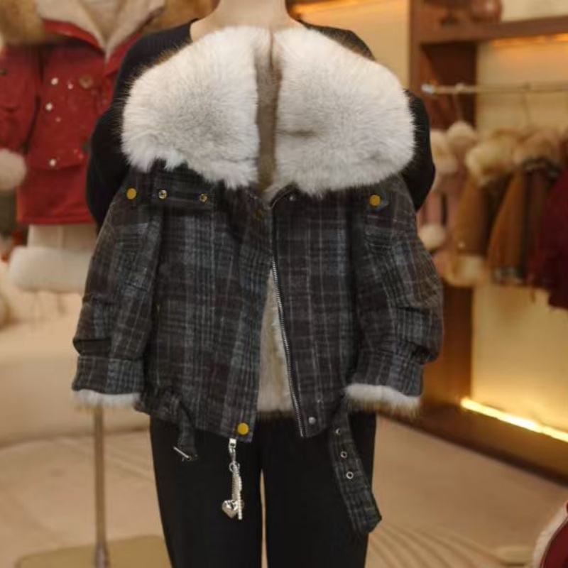 冬季新款儿童翻领加厚外套轻奢风女童宝宝韩版童装时尚外穿潮9386