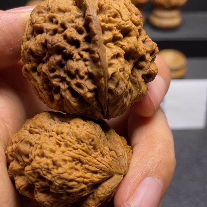 文玩核桃吊坠F金刚45