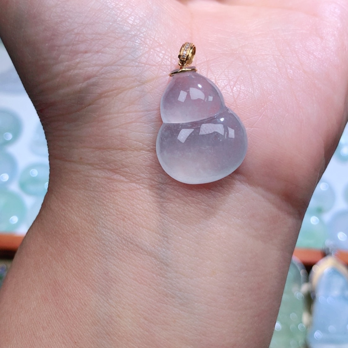 【闪购商品】翡翠颈饰18K金镶嵌葫芦