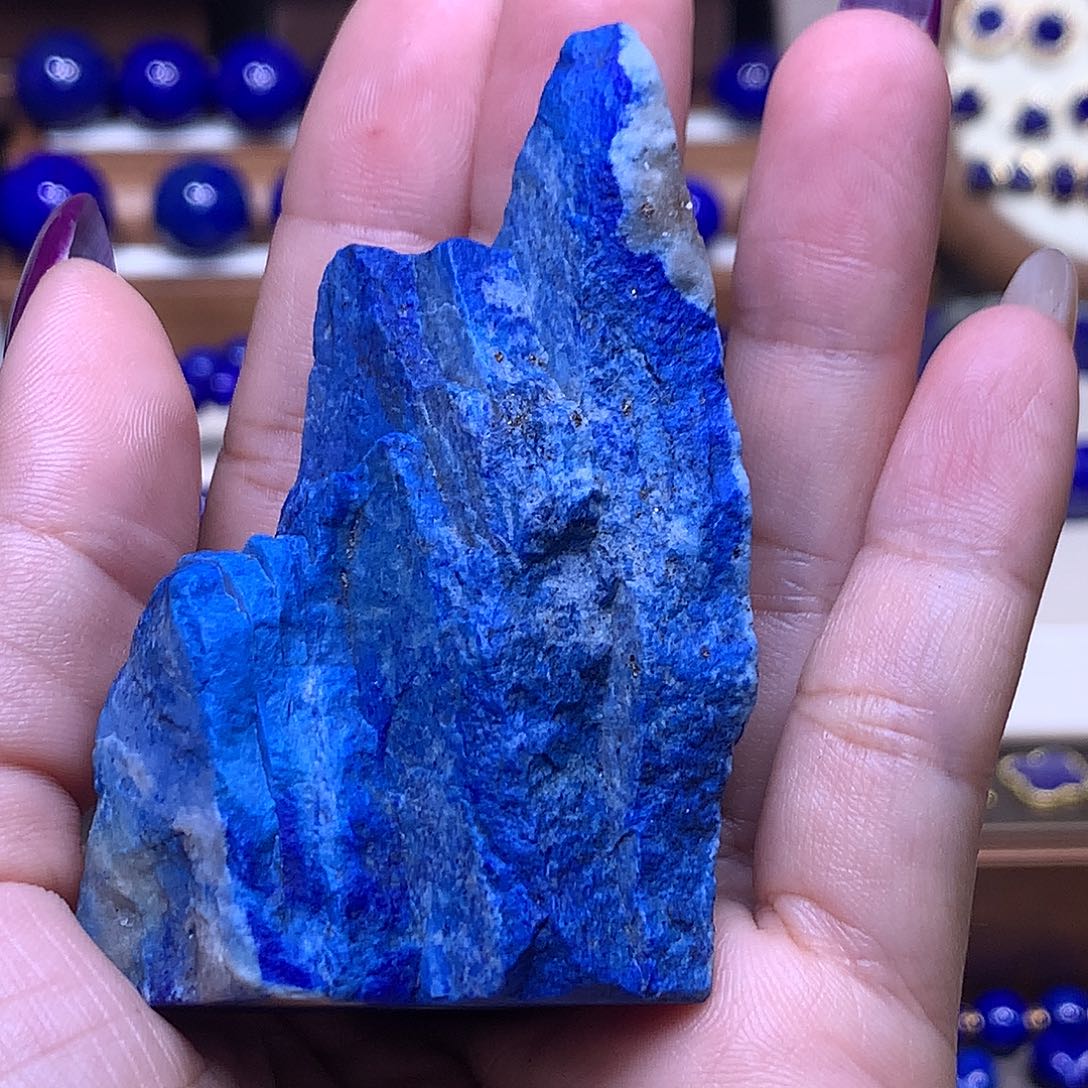 青金石未镶嵌原石