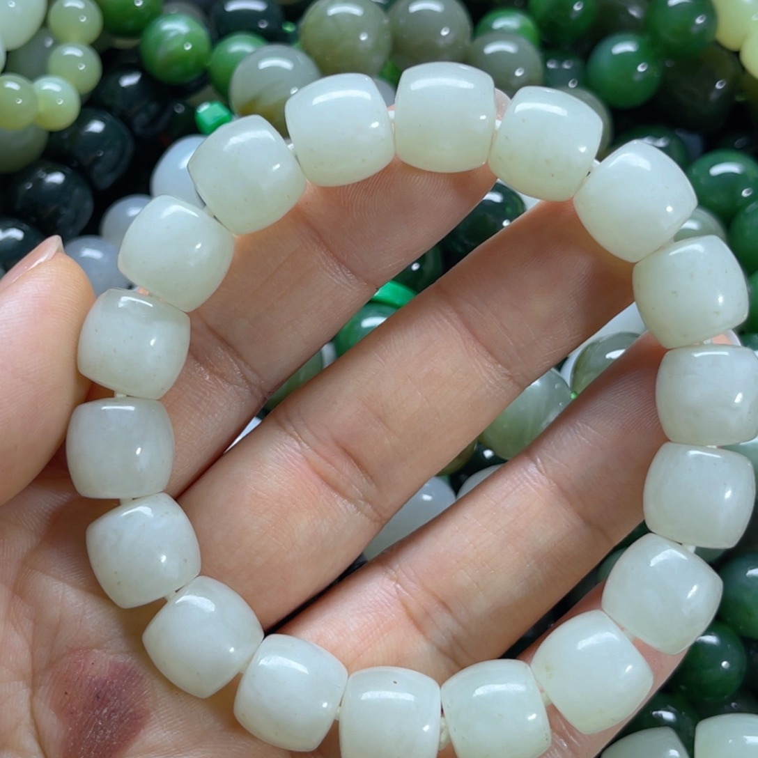 手链未镶嵌和田玉