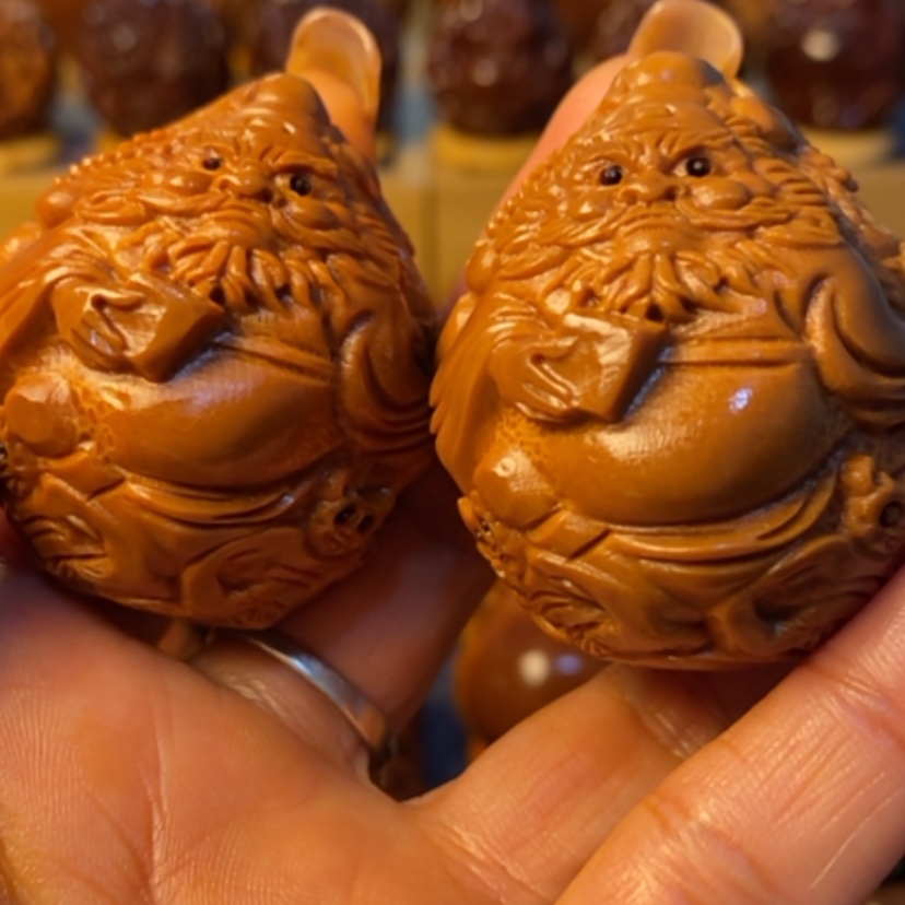 【闪购商品】橄榄核手串/手链天*精品核雕