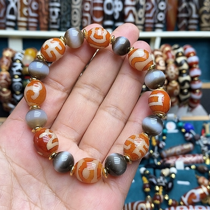 玛瑙/玉髓颈饰合金