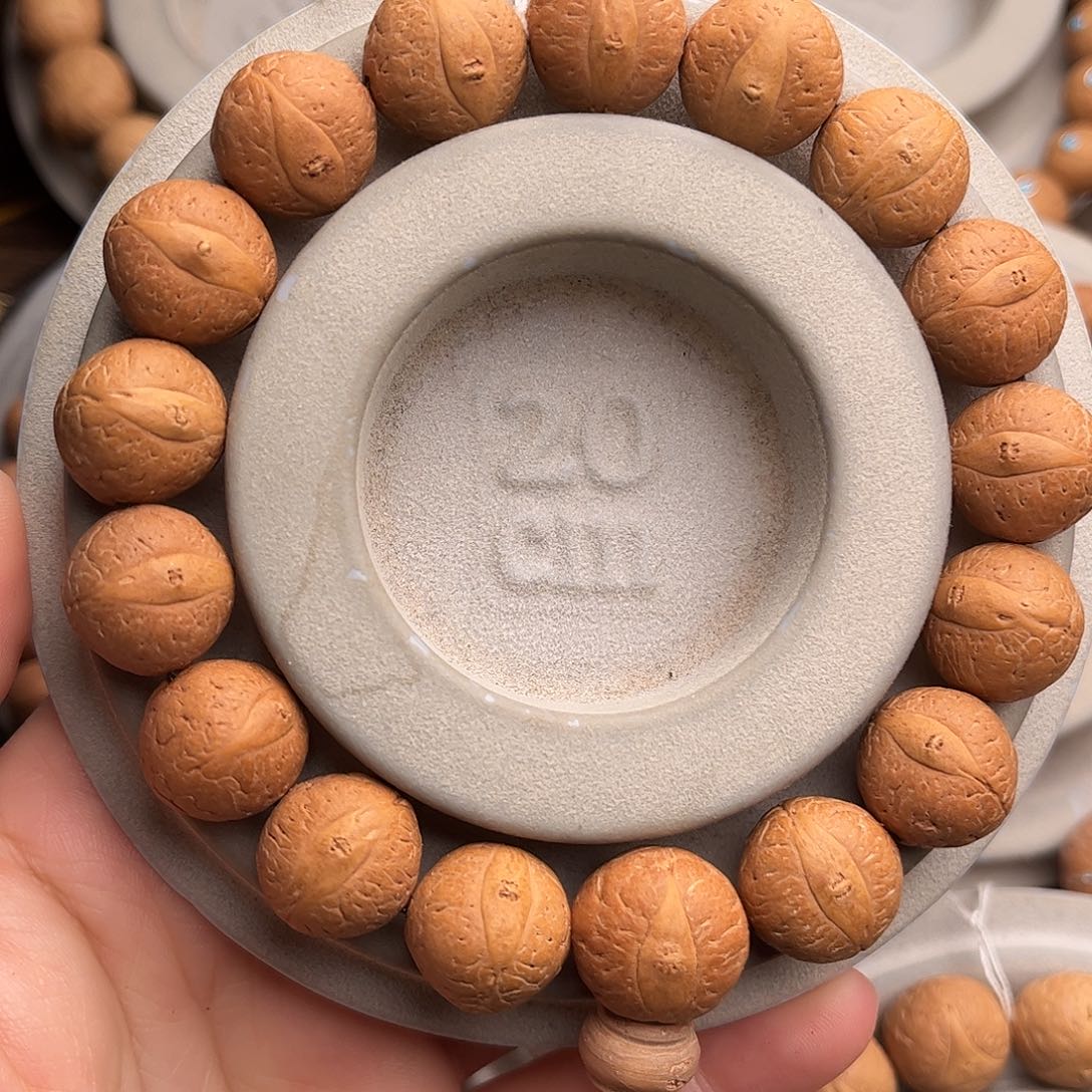 凤眼菩提手串15福利