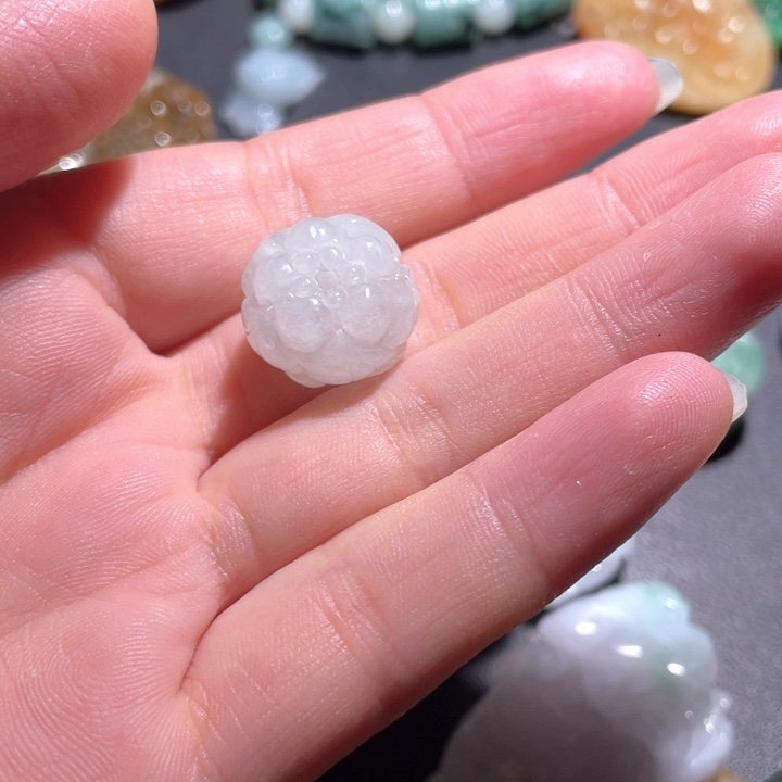 【闪购商品】翡翠颈饰未镶嵌天然翡翠