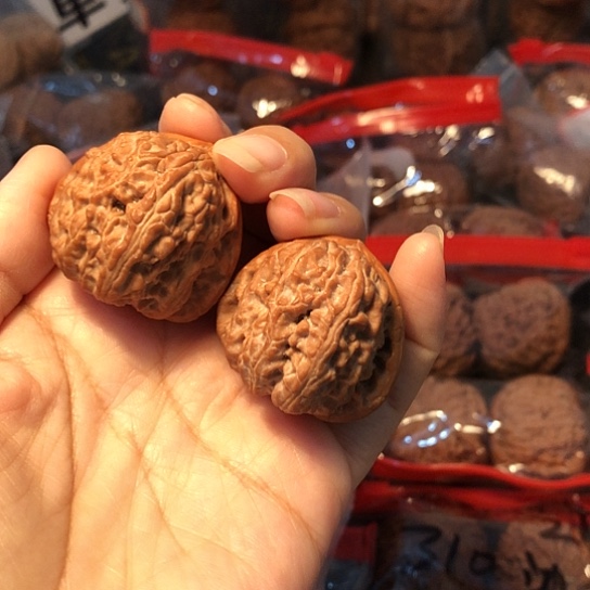 文玩核桃吊坠养****o白狮子35