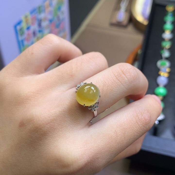 翡翠18K金镶嵌颈饰翡翠