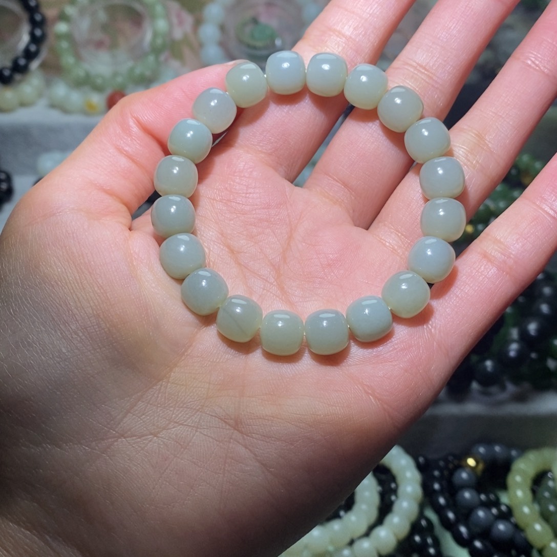 和田玉未镶嵌手链