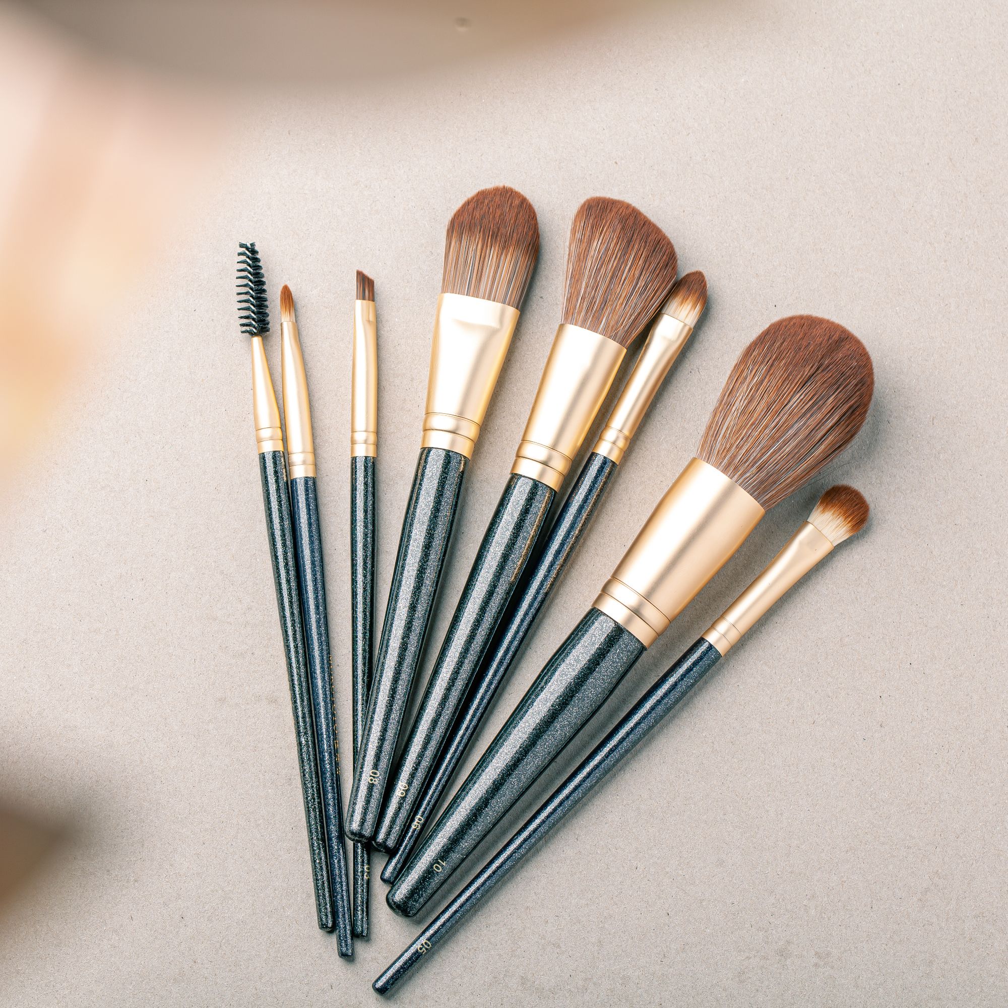 沧州产新手软毛化妆套刷8支初学者彩妆散粉刷化妆眼影刷