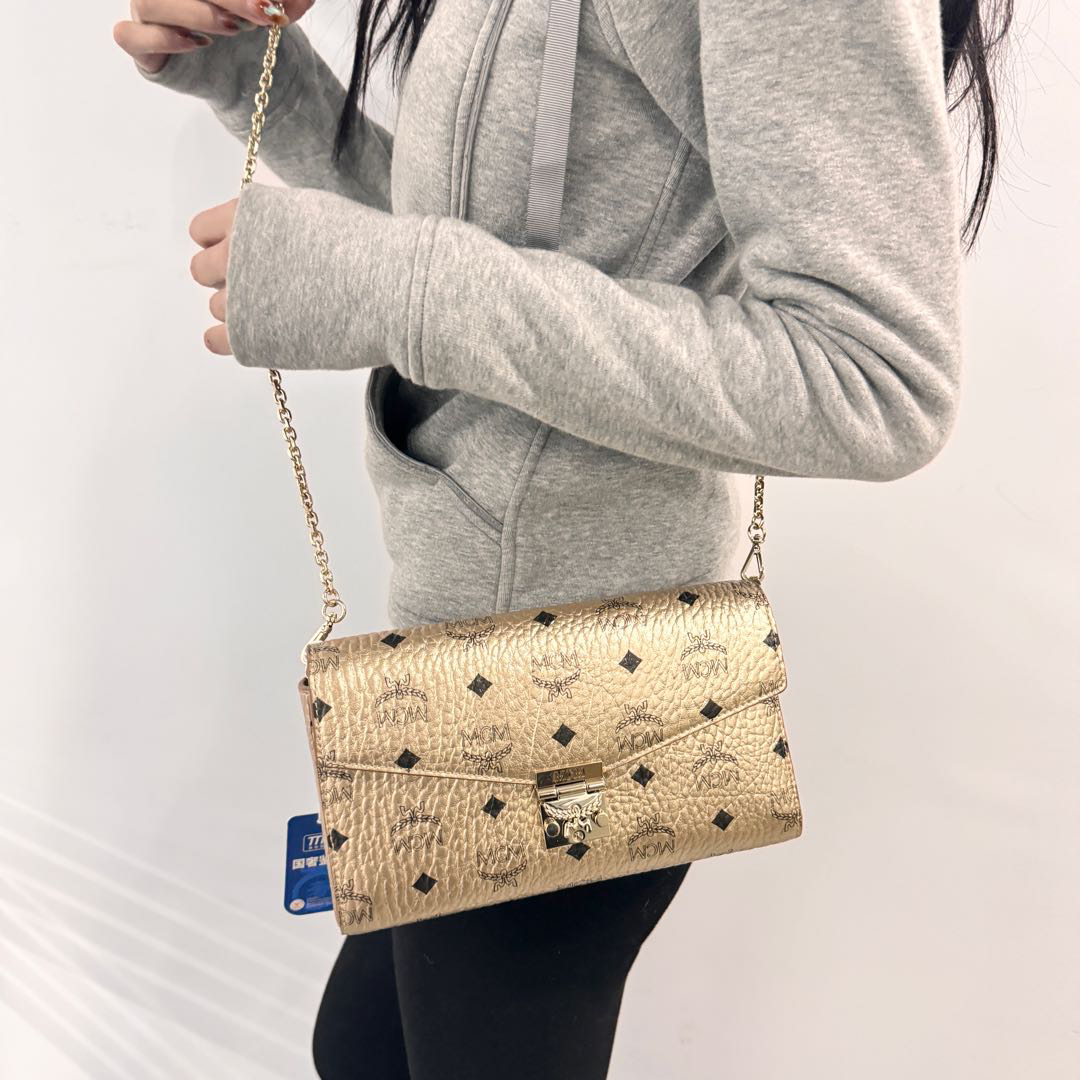 99新 MCM 金色信封包/4812