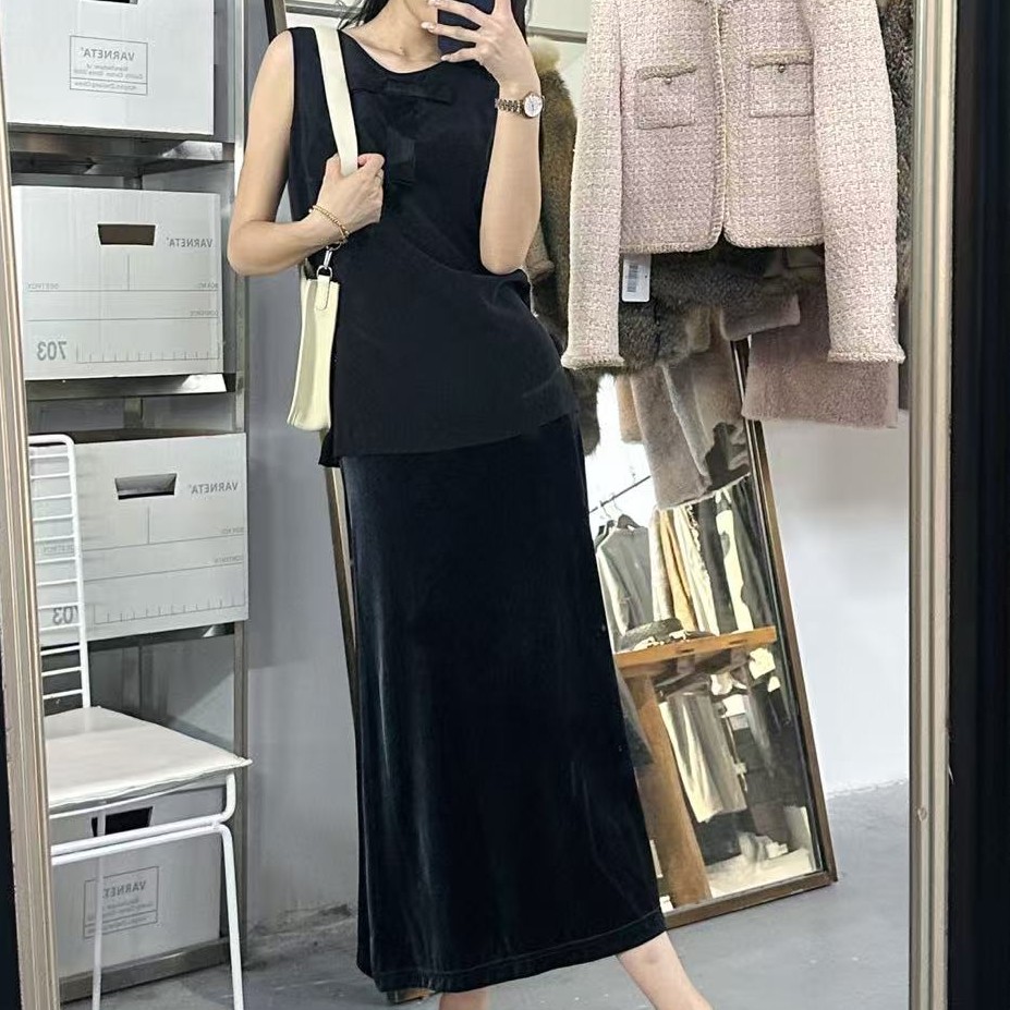 YEVACHAO经典福利款上衣 半裙