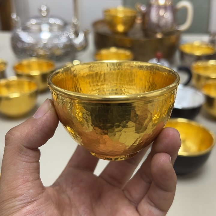 李小鹤里外金4克足金金杯