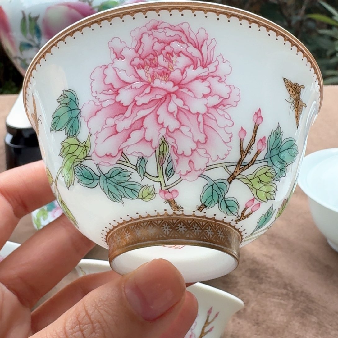 质**华景德镇手绘陶瓷艺术