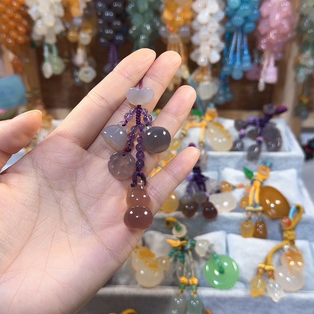 玛瑙/玉髓手机挂件未镶嵌