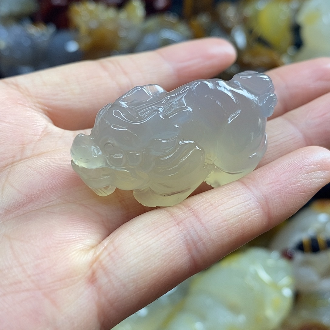 玛瑙/玉髓未镶嵌吊坠