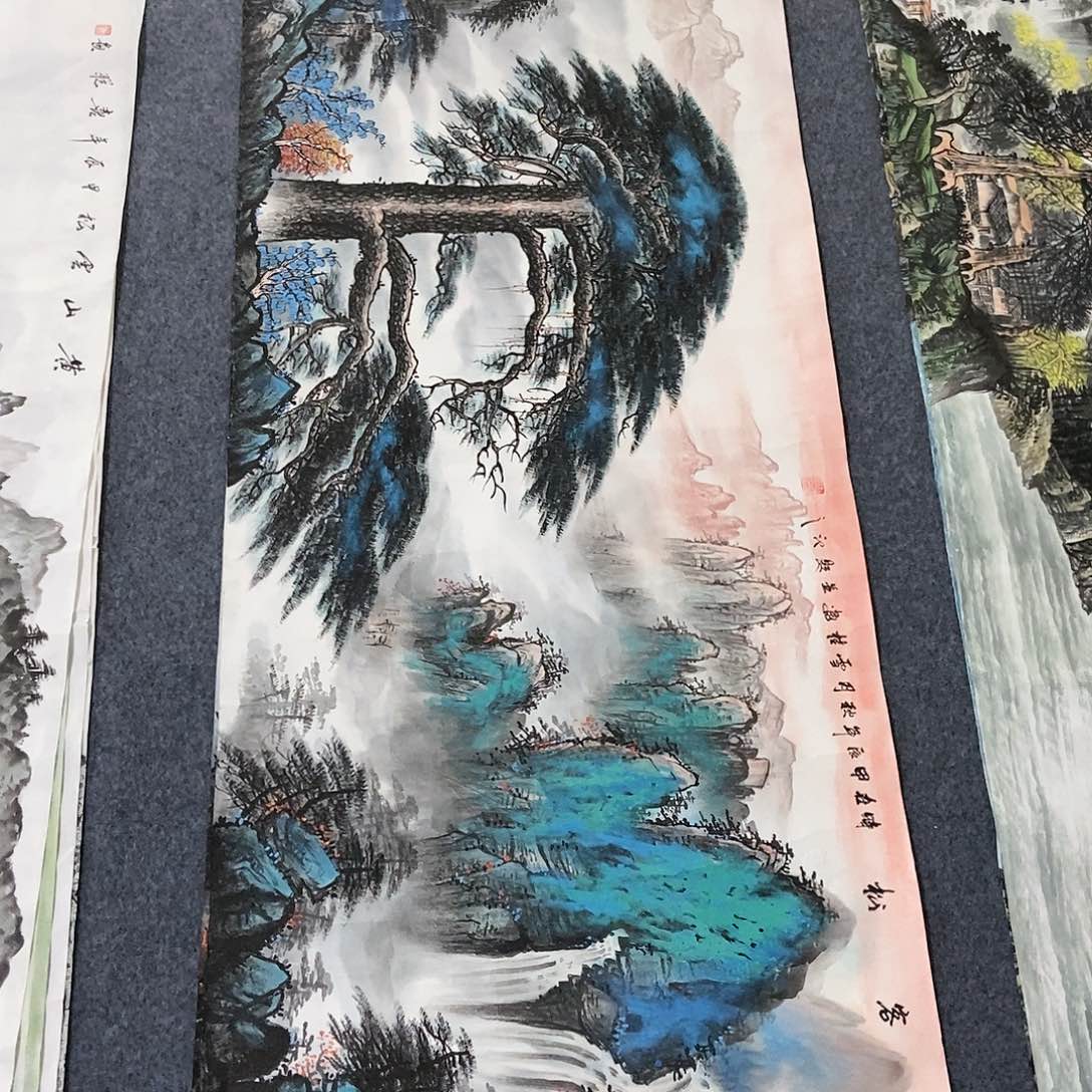 国画小六尺迎客松一副