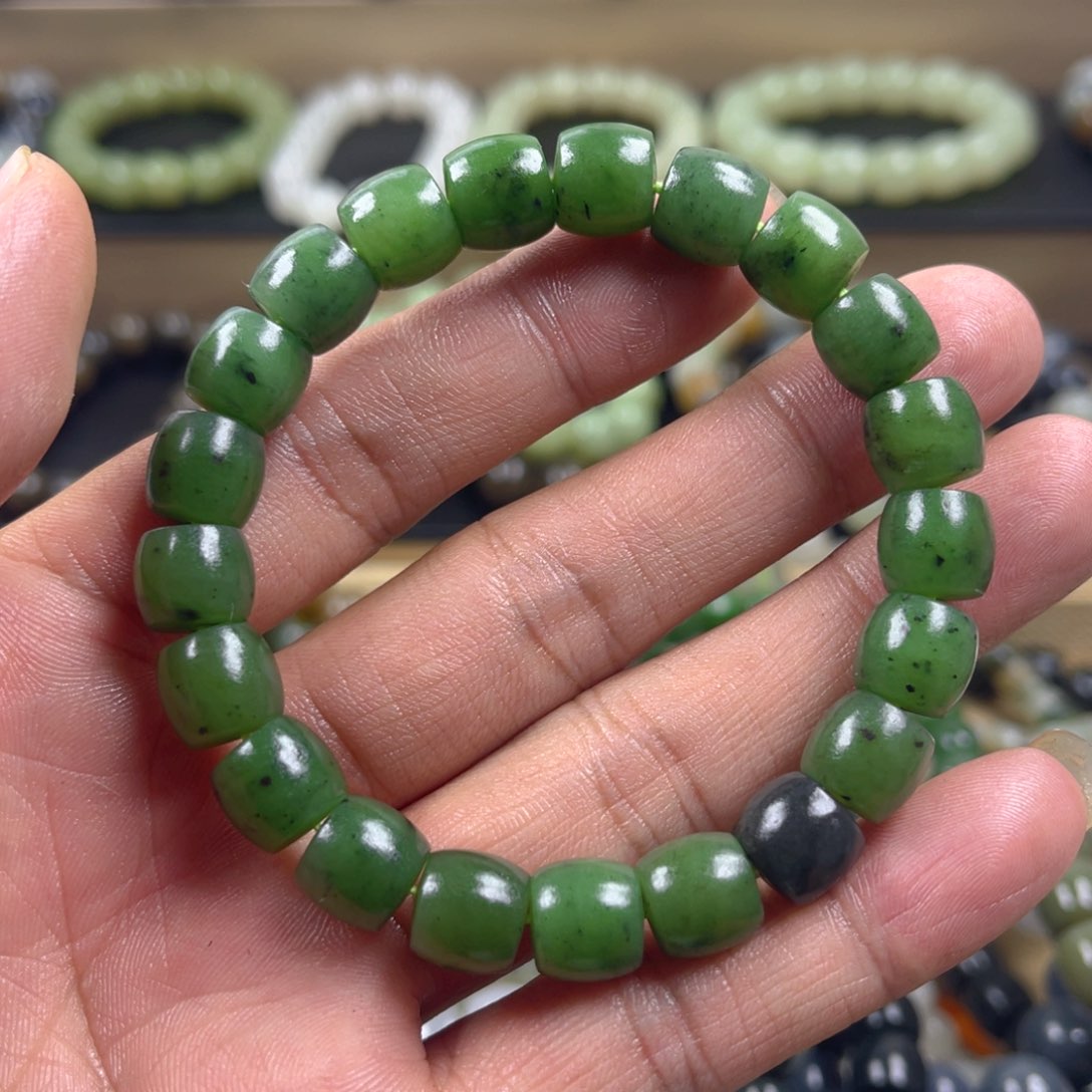 和田玉手串未镶嵌