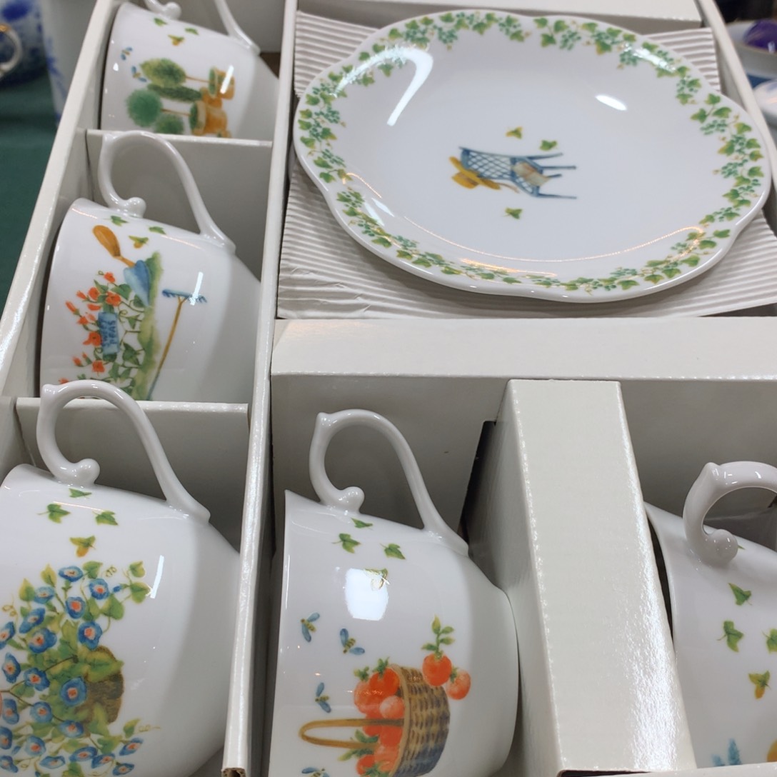 摆件全是大漂亮瓷器啊美美哒