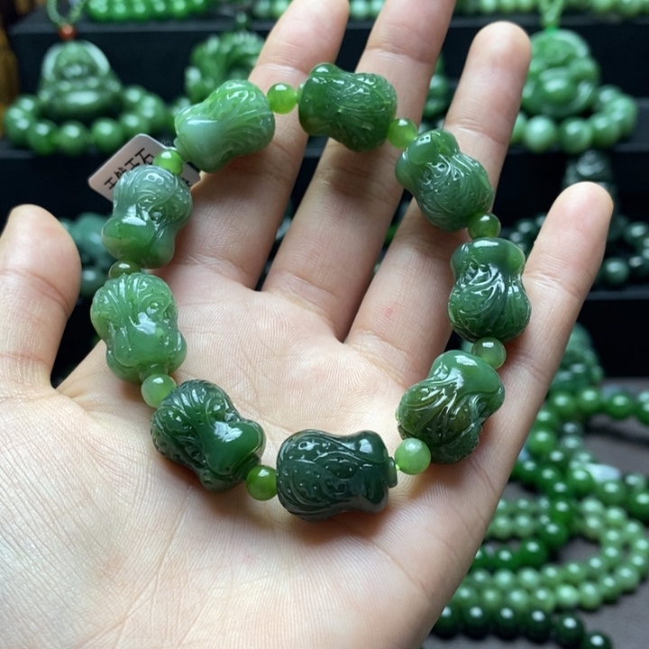 和田玉手串未镶嵌