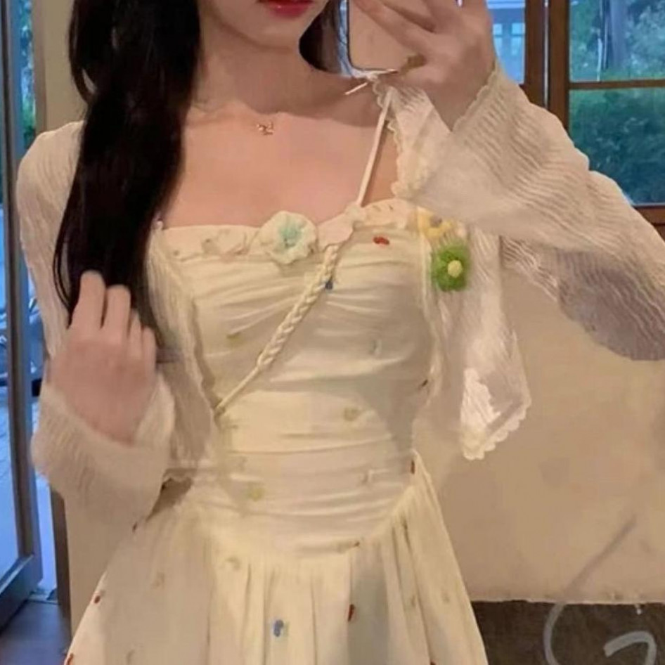 夏日来信夏季甜美初恋温柔风显瘦小众设计感碎花中长吊带连衣裙