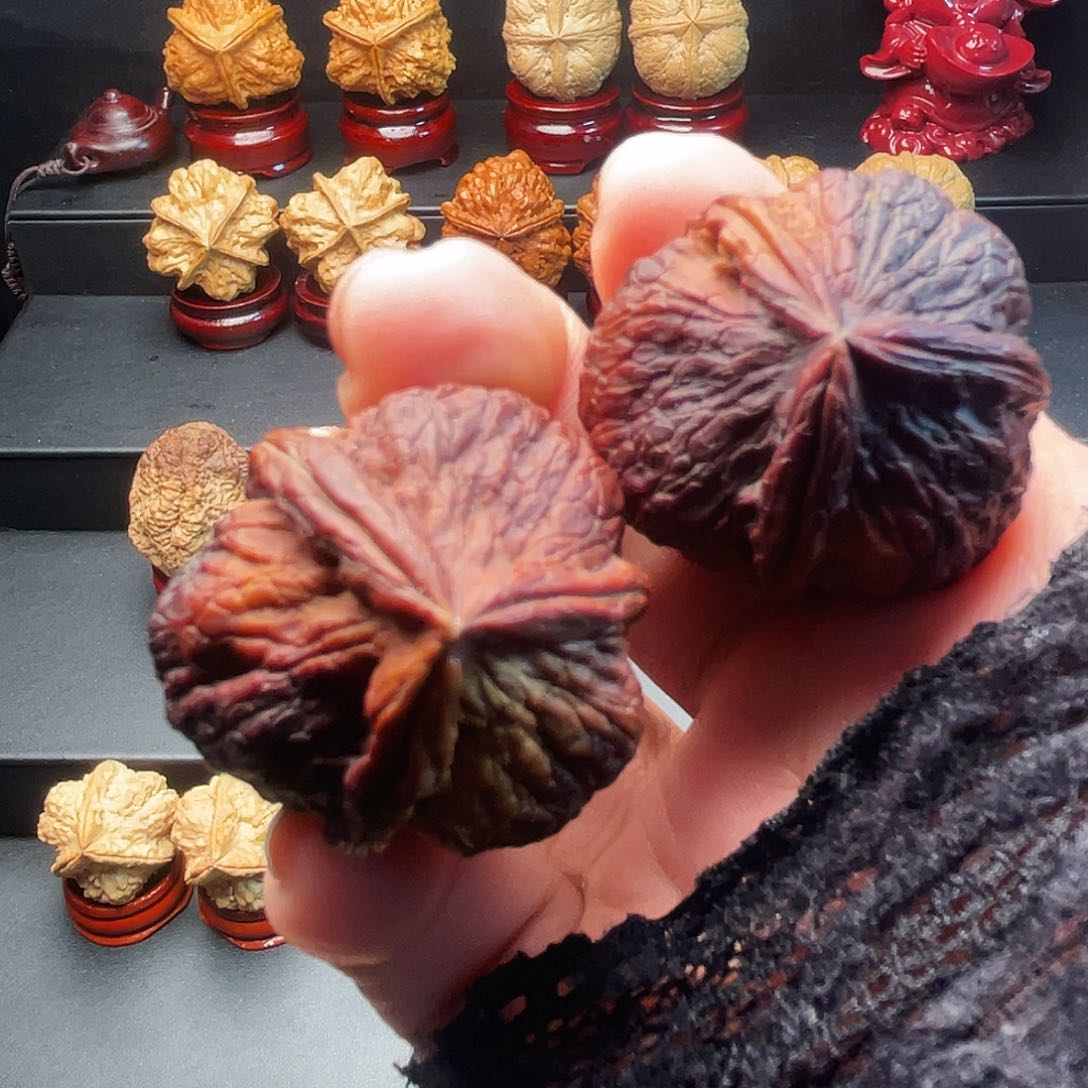 文玩核桃把件七彩三……