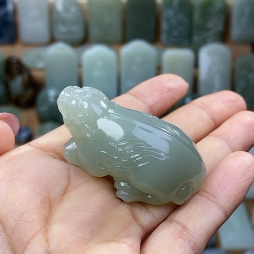 【闪购商品】和田玉挂件未镶嵌苧**然