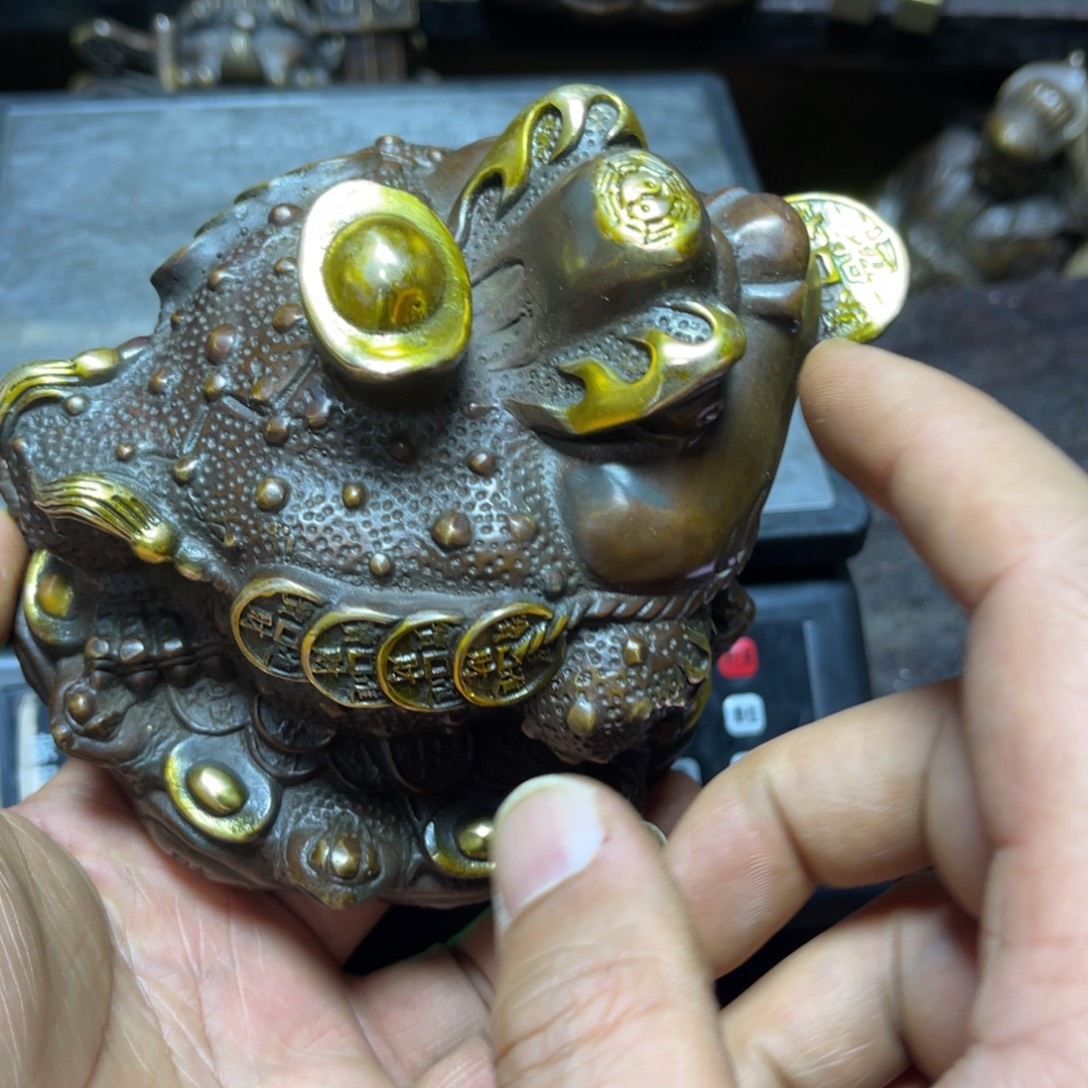 精美铜器  点击下单精美铜器  点击下单