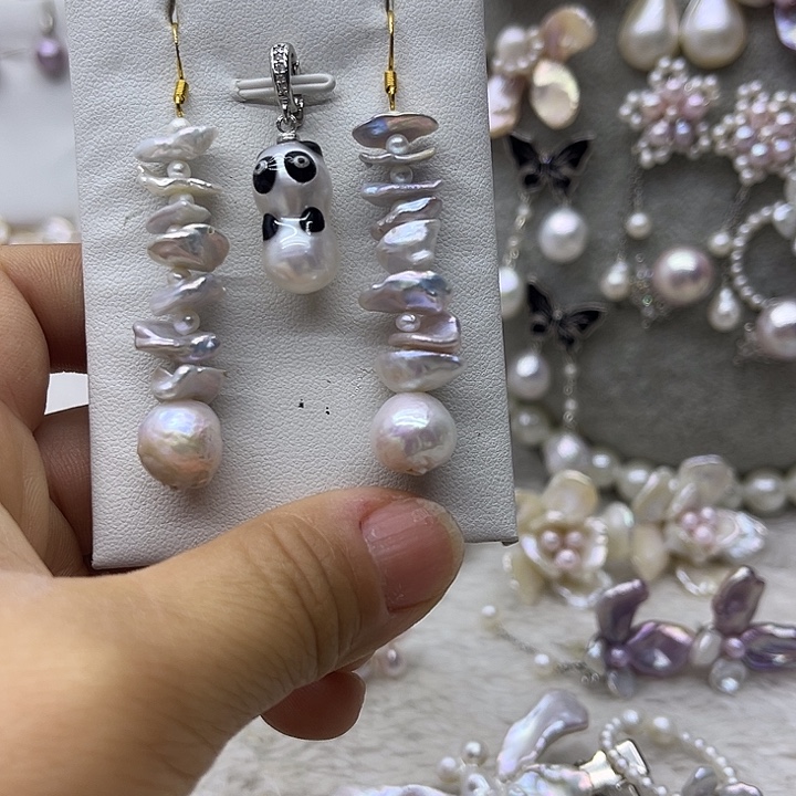 颈饰银S925镶嵌淡水珍珠